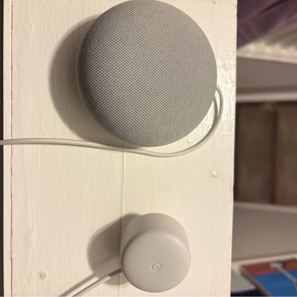 Google Home Mini - Picture 1 of 1